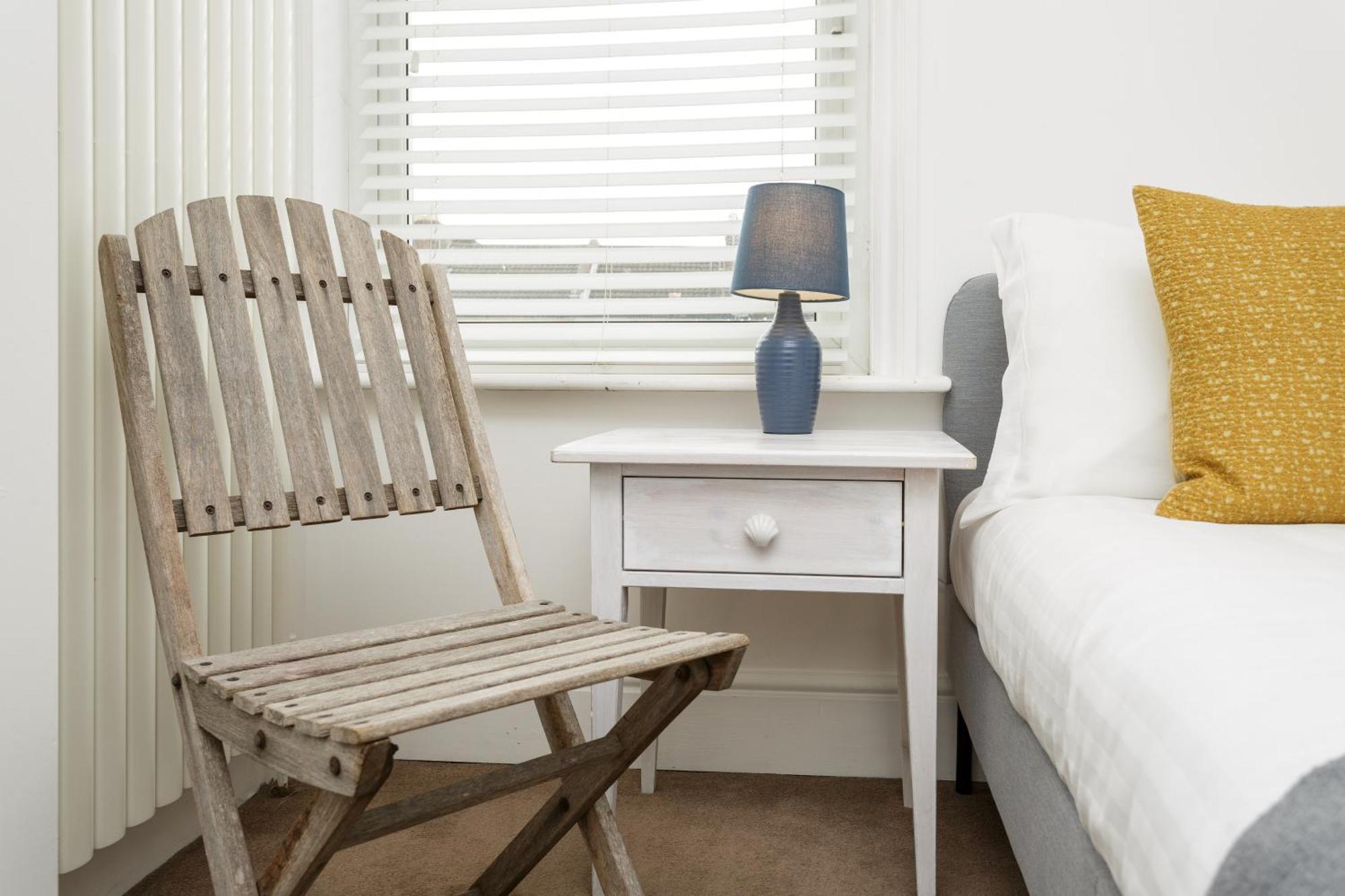 Percy Terrace - Charming 2 Bedroom Town House ポーツマス エクステリア 写真