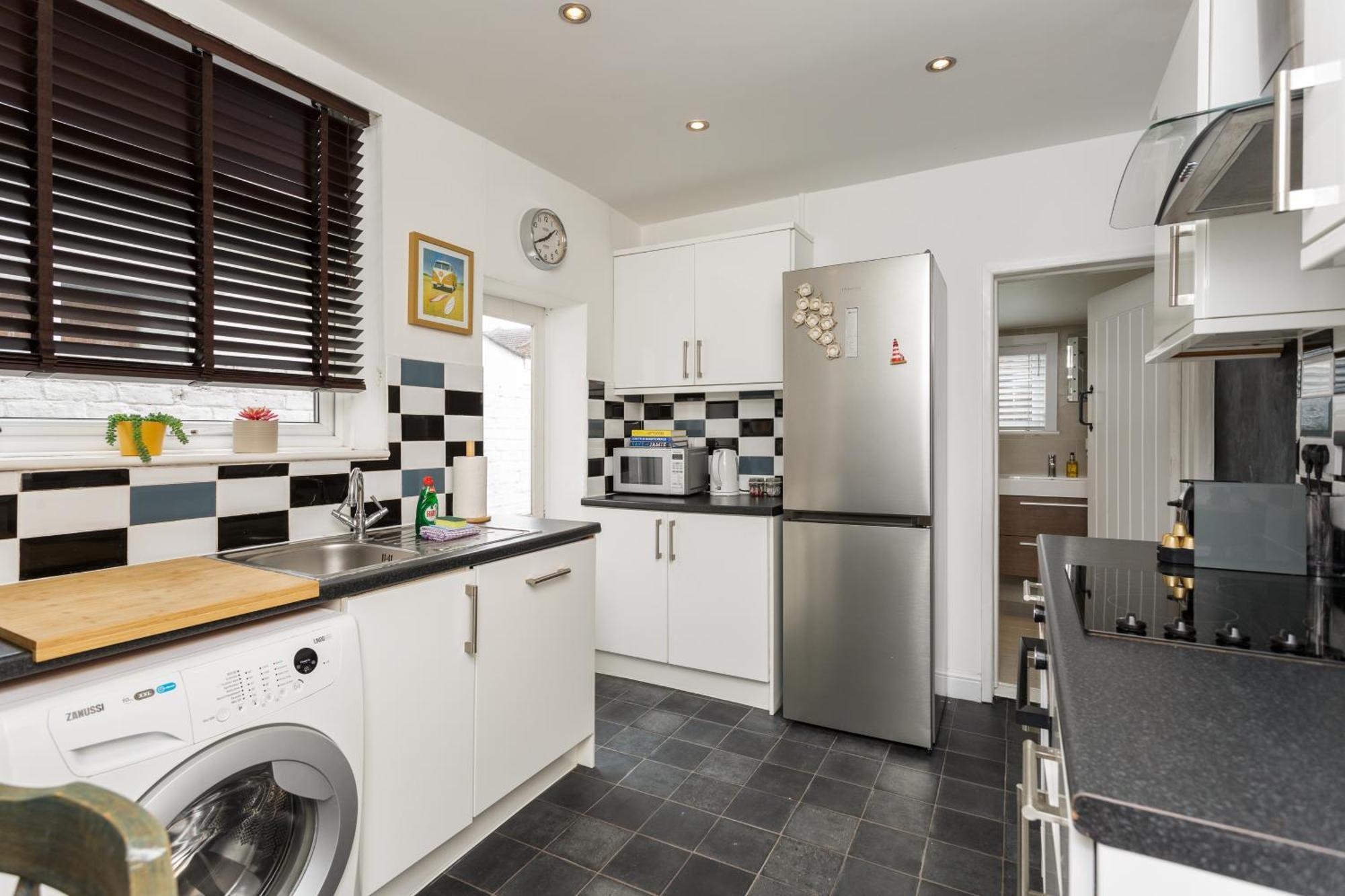 Percy Terrace - Charming 2 Bedroom Town House ポーツマス エクステリア 写真